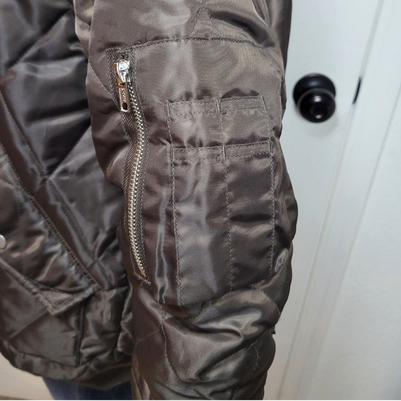 ASOS Design Brown Quilted Oversized Bomber Jacket Utility Gorpcore Size 0 - Picture 7 of 8